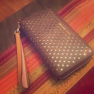 Michael Kors brown & gold wristlet wallet